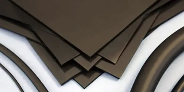 Hule Viton en rollos y placas – resistencia química y térmica superior Rollos y placas de Hule Viton para empaques y aplicaciones de alto desempeño